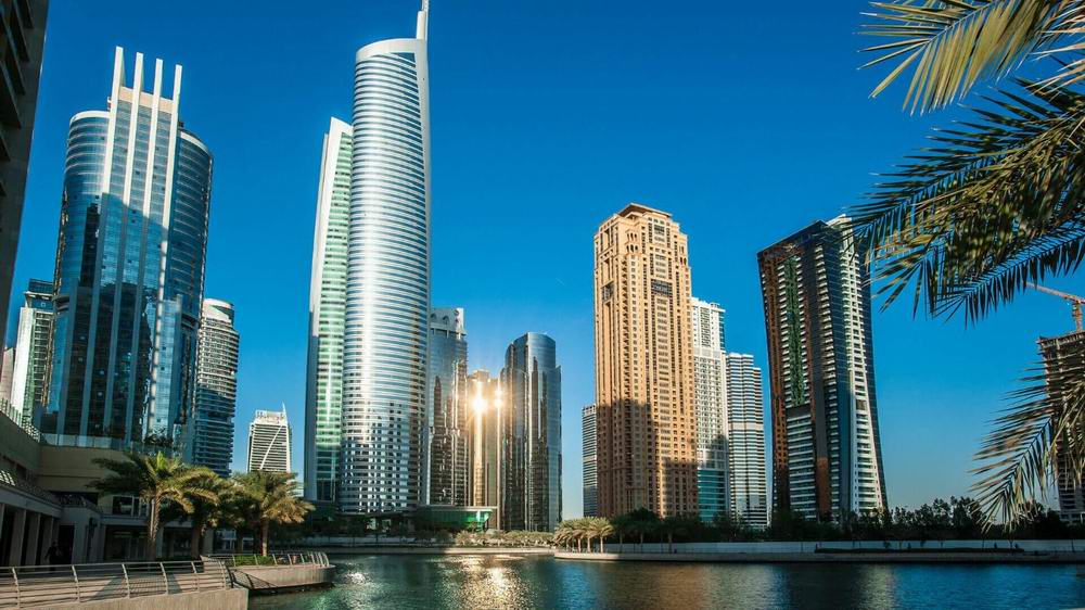 JLT